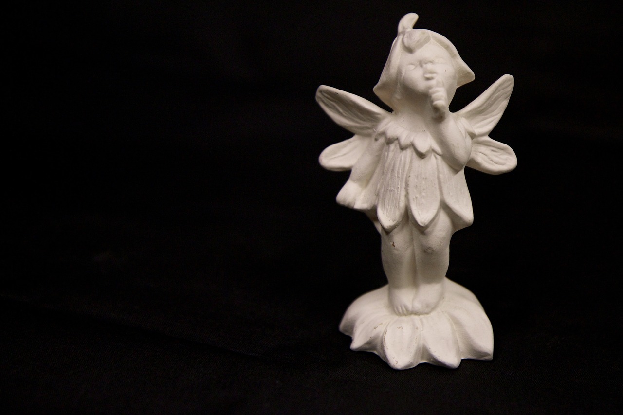 Gift Ideas for the Ceramic Lover in Your Life